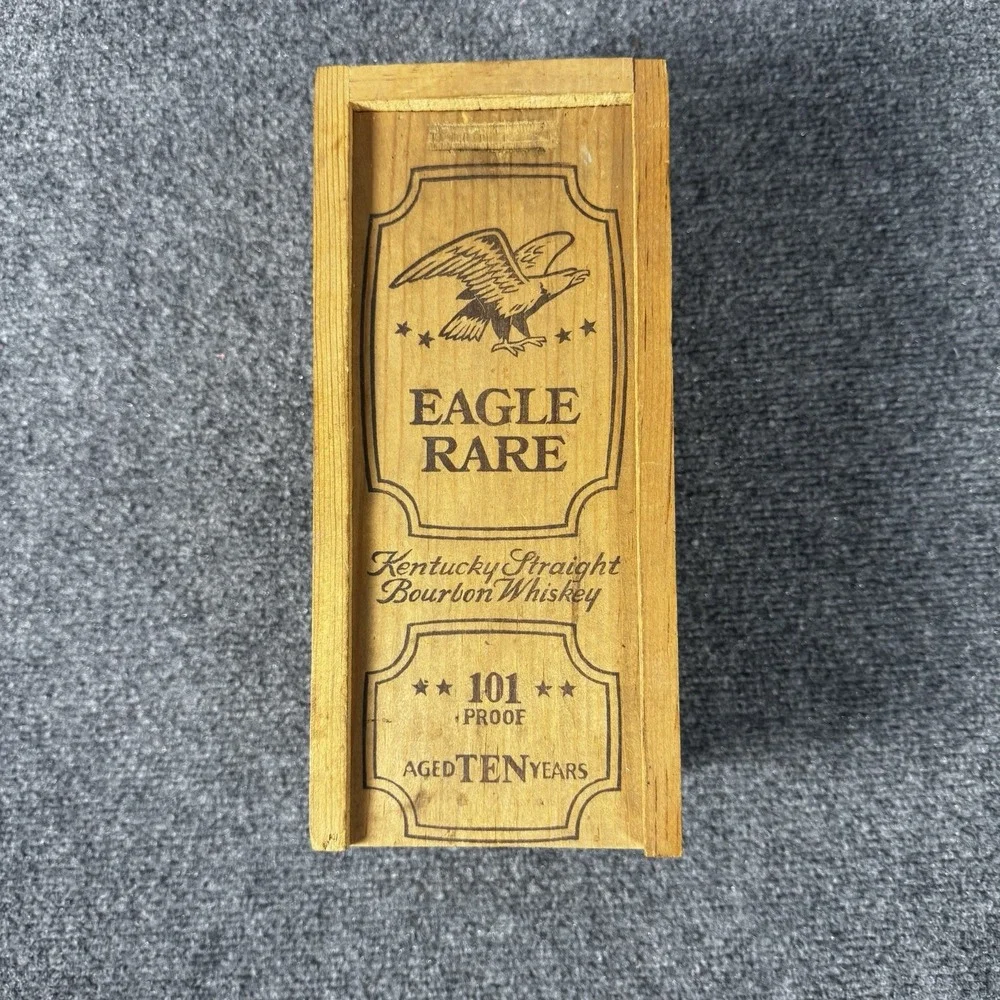 Vintage Eagle Rare 101 Proof Bourbon Wooden Box Only Empty Display Case 10 Year